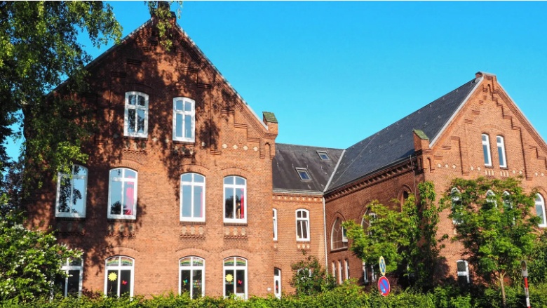 Johannes-Schwennesen-Schule Johannes-Schwennesen-Schule